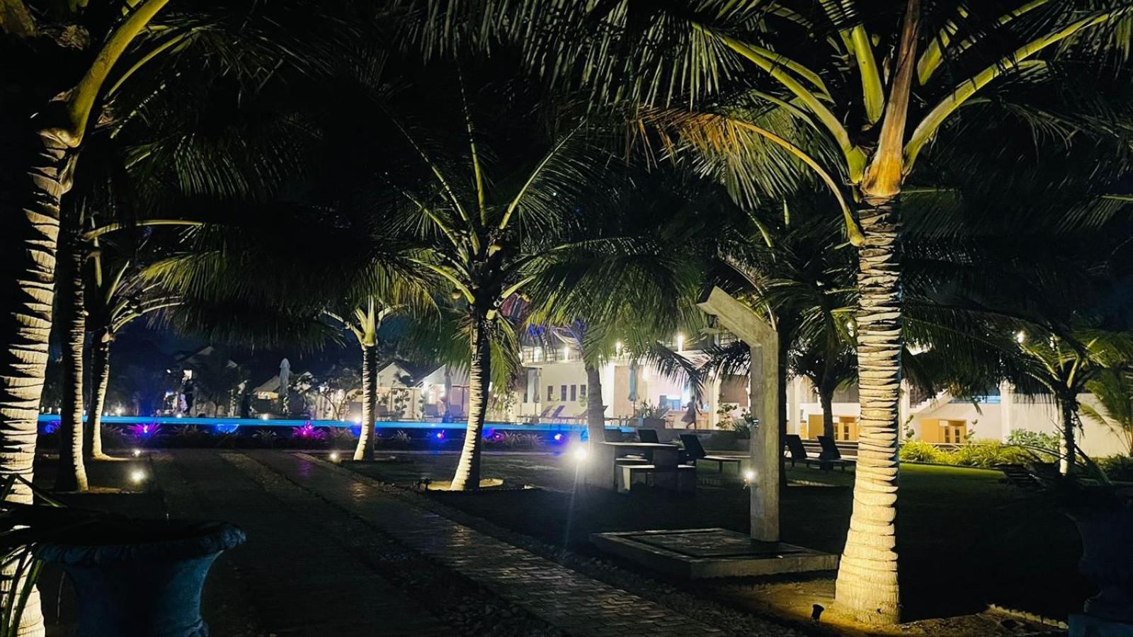Uppuveli By Dsk Hotel Trincomalee